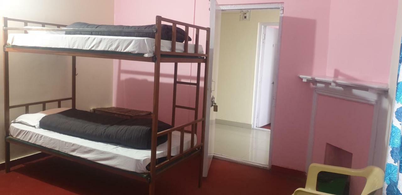 Ymca Tourist Hostel ชิมลา ภายนอก รูปภาพ